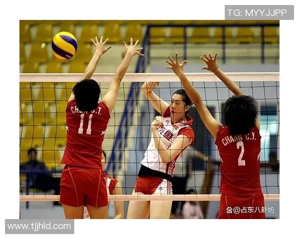 重庆排球队在世界锦标赛中的默契配合与战术分析 重庆排球队在世界锦标赛中的默契配合与战术分析